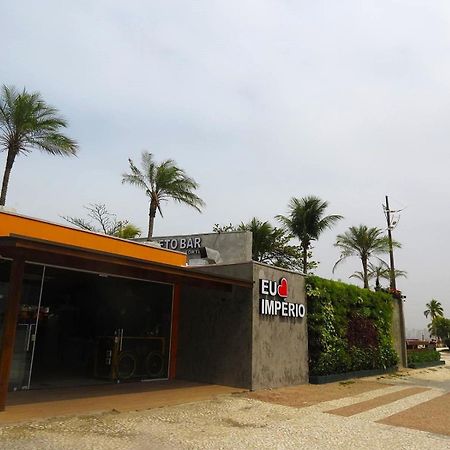פראייה גראנדה 113 Canto Do Forte - 1Dorm - 200 M Da Praia E 20M Dos Bares E Restaurantes - Estacionamento Gratuito E Wi Fi , Tv A Cabo מראה חיצוני תמונה