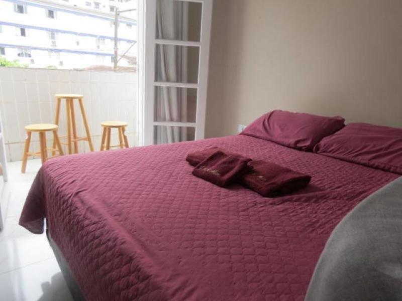 פראייה גראנדה 113 Canto Do Forte - 1Dorm - 200 M Da Praia E 20M Dos Bares E Restaurantes - Estacionamento Gratuito E Wi Fi , Tv A Cabo מראה חיצוני תמונה
